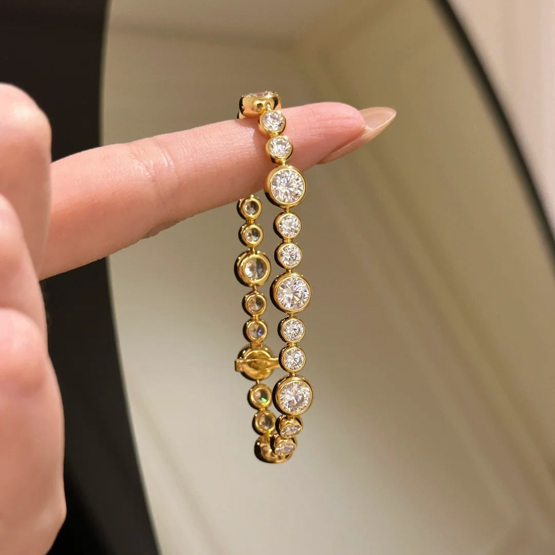 Vintage diamond-studded bracelet